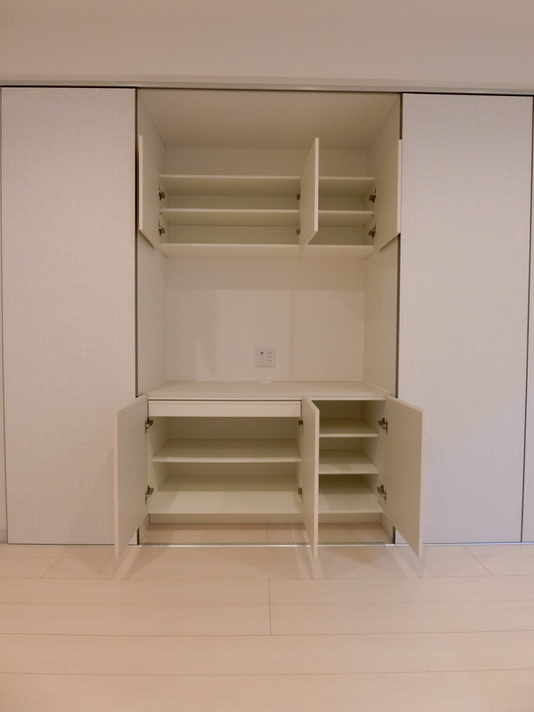 リブリ・i Ray1階 収納