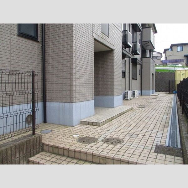 オーシャンヒルズ　FG エントランス