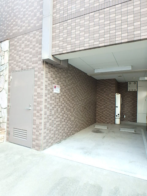 ガラ・ステージ田園調布4階 カースペースがあります