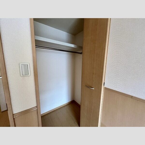 マローネ201号室 同建物別部屋の参考画像