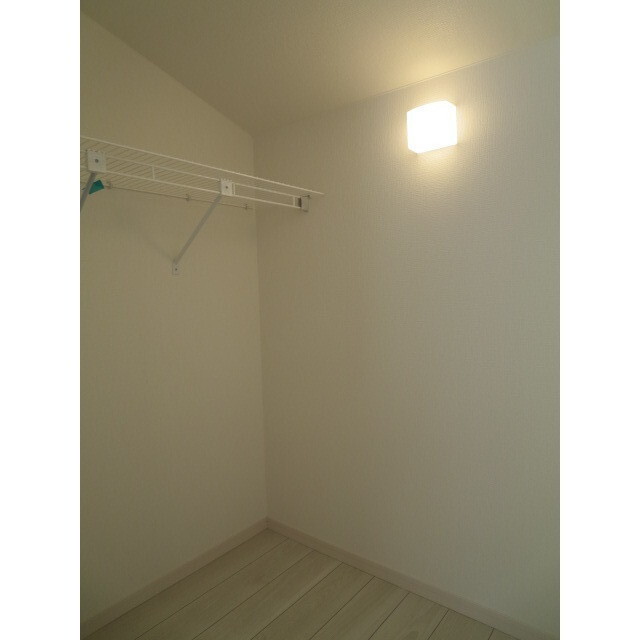 GRANDEUR深沢 ゆったりウォークインクローゼット