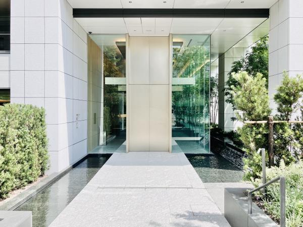 三田ガーデンヒルズ　サウスヒル エントランス