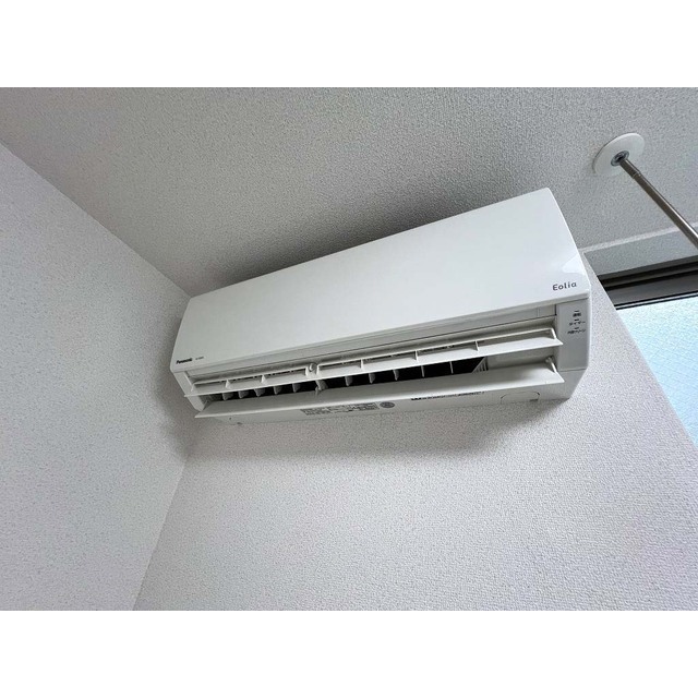 リアナ世田谷アパートメント103号室 エアコン1基
