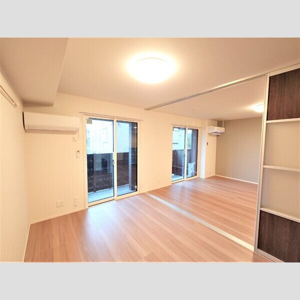 けやき　弐番館103号室 洋室6帖