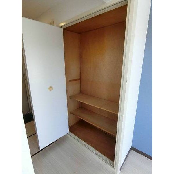 ジュネパレス柏第46 収納