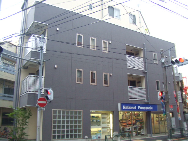 ルナクレスト１0301号室 落ち着いた雰囲気の外観です