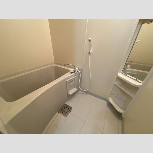 ガーデンプラザ　弐番館105号室 弐番館105号室浴室