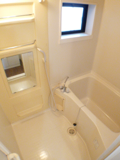 リリーヴィレッジＡ・Ｂ棟A201号室 バス