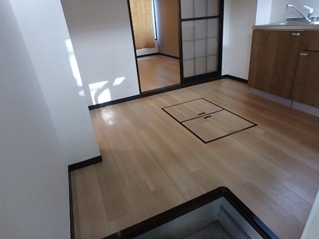 1階