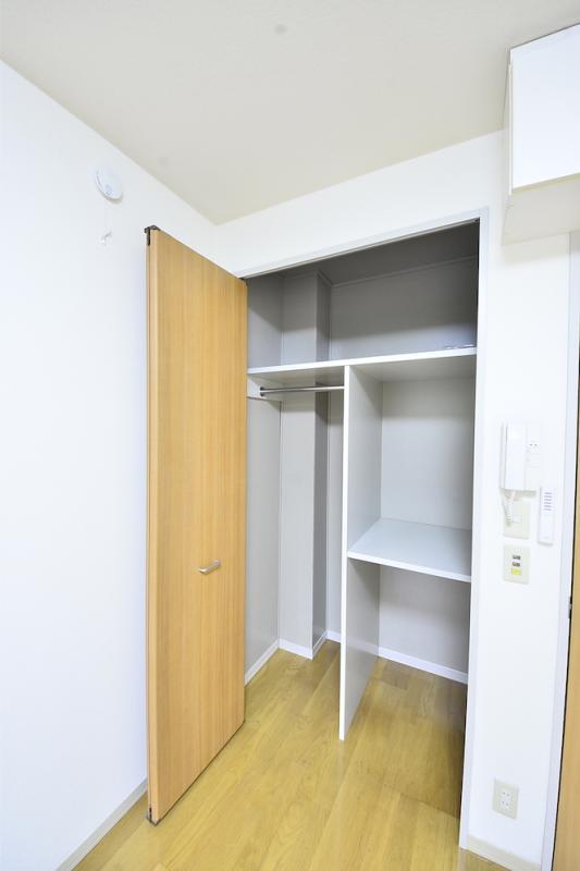 SHIINO　MANSIONⅡ1階 収納