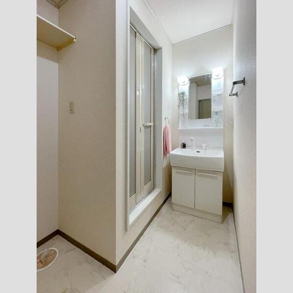 アベニール21102号室 洗面脱衣所　※家具等は含まれていません