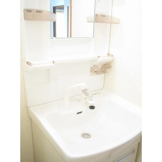 リブステージ横浜9階 内観