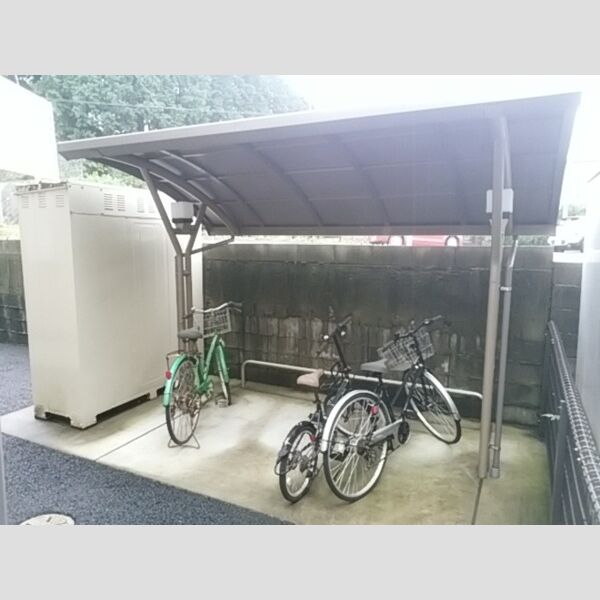 コージーコート 駐輪場