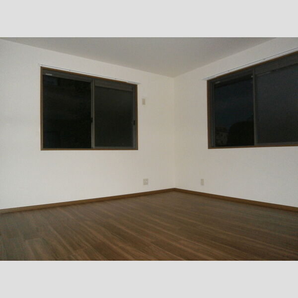 ラミアカーサ MA102号室 洋8帖