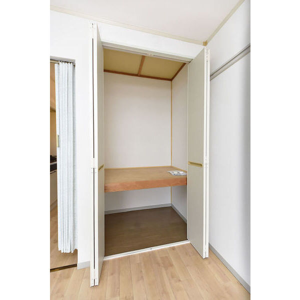 パークヨコチョー 収納