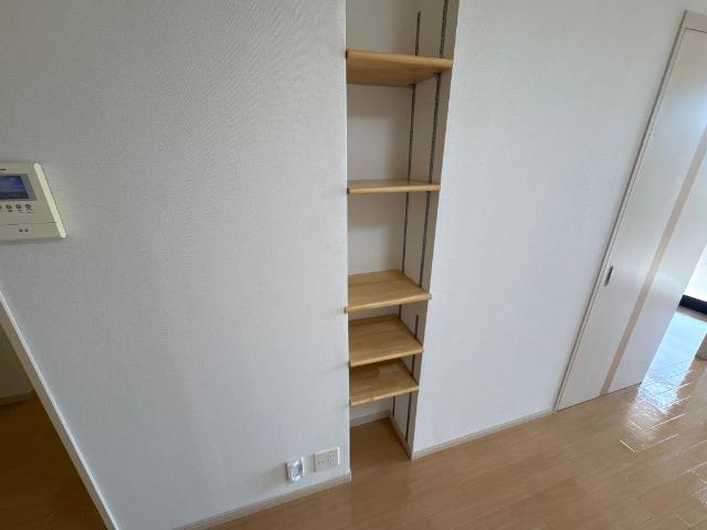 エスペラール 収納棚