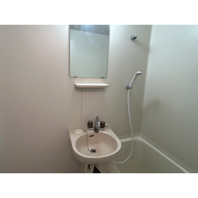 西川口第37レジデンス　旧レオパレス西川口第37202号室 内観