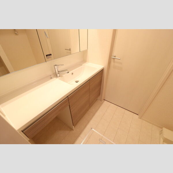 グラナート 洗髪洗面化粧台