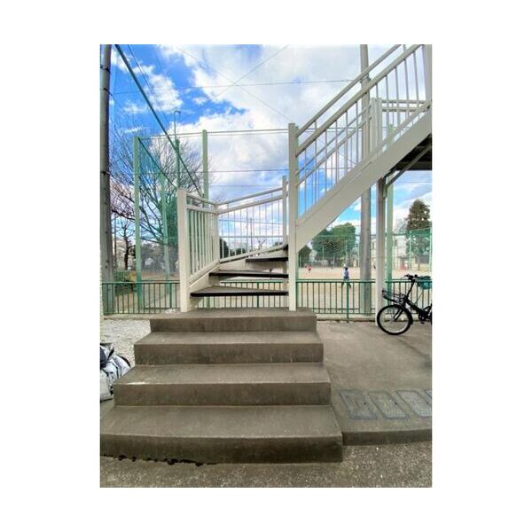 ホームブライト エントランス