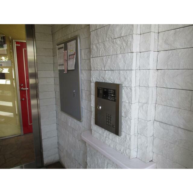 ユーロステージ1階 エントランス