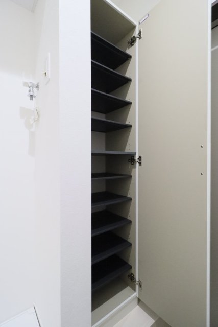 ヴィエント井草 靴入