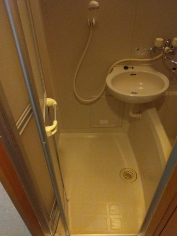 ＬｉＬｉ　Ｍｕｋａｉｈａｒａ0302号室 洗面