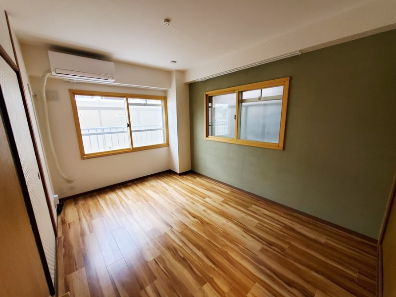 幸眞ビル1階 内観