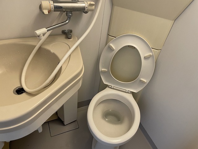 西日暮里駅前ハイツ トイレ