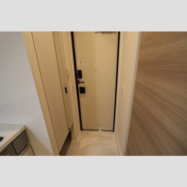 アバンス大宮102号室 玄関