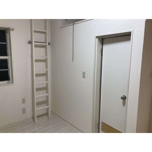 カレッジ志木101号室 リビング