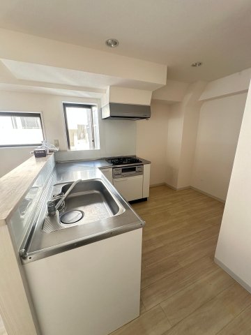 エスペランサⅡ6F号室 キッチン