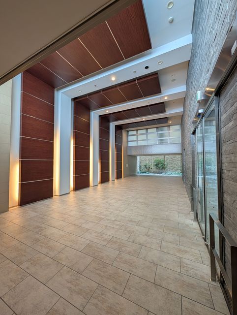 ザ・パークハウス上麻生 エントランス　2025年10月撮影