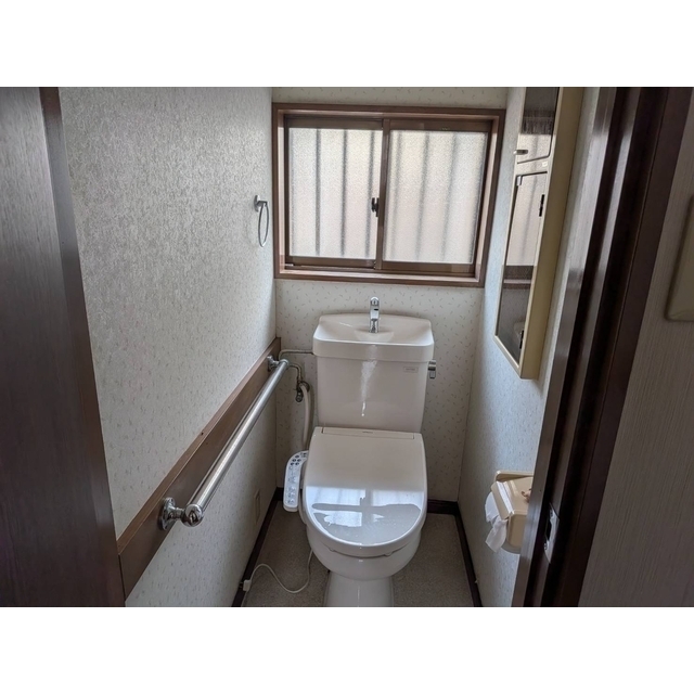 所沢市和ケ原戸建 内観