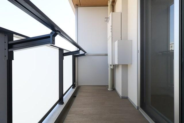 WORVE横浜伊勢佐木町10階 バルコニー