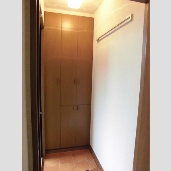 ボナールU102号室 玄関