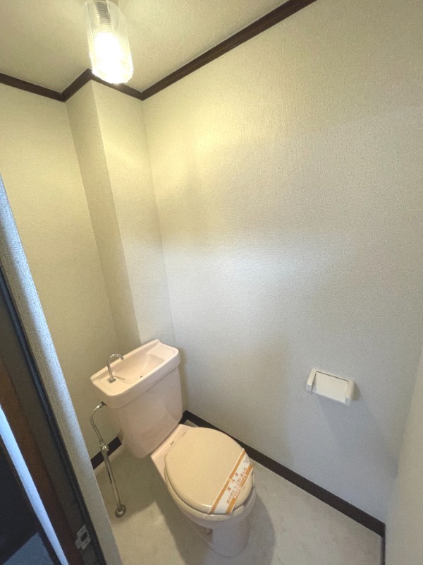 ホワイトパレス宮内2階 部屋その他