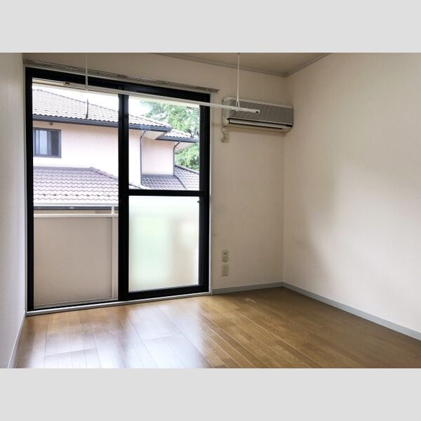 キャッスル202号室 洋室6帖