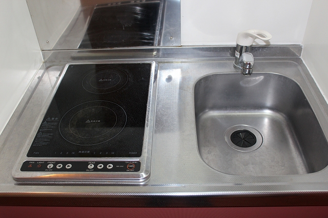 レオパレスマシェリ305号室 キッチン