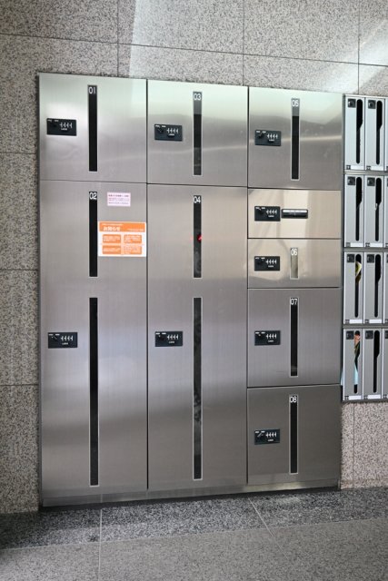 ヴェルト目黒西6階 宅配BOX
