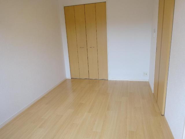 トリニティ　アコード 洋室７帖