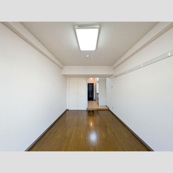 ジュネス西生田302号室 洋室