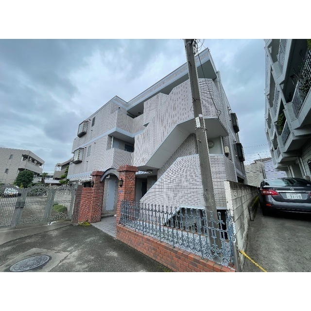 ワコーレエレガンス西高島平 外観