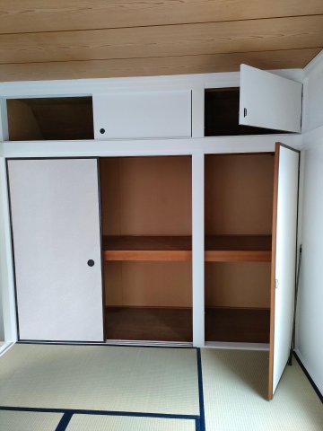 東道野辺小泉邸 2階和室収納