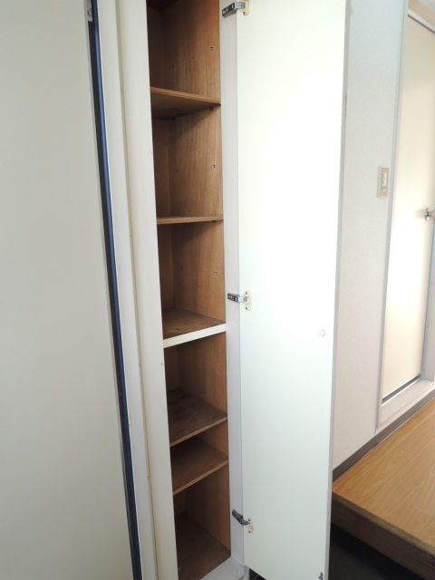 スカイコート都立大学406号室 シューズボックス