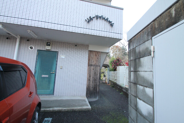 リバーサイドハイム エントランス