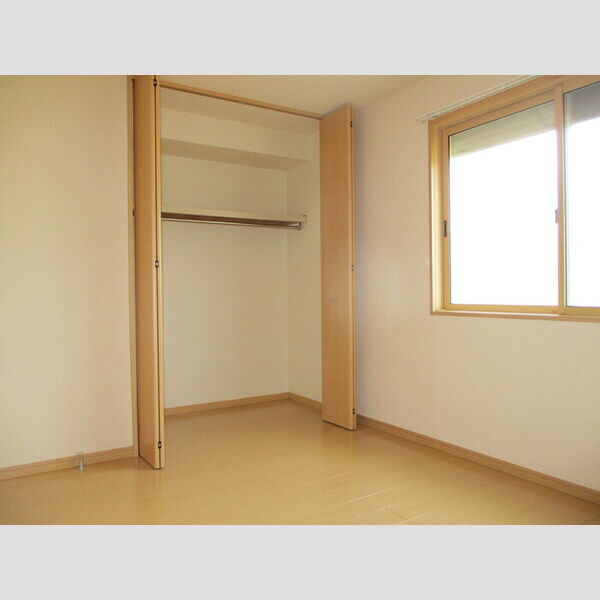 Carinopensee101号室 洋室