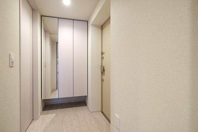 nido MOTOASAKUSA9階 玄関