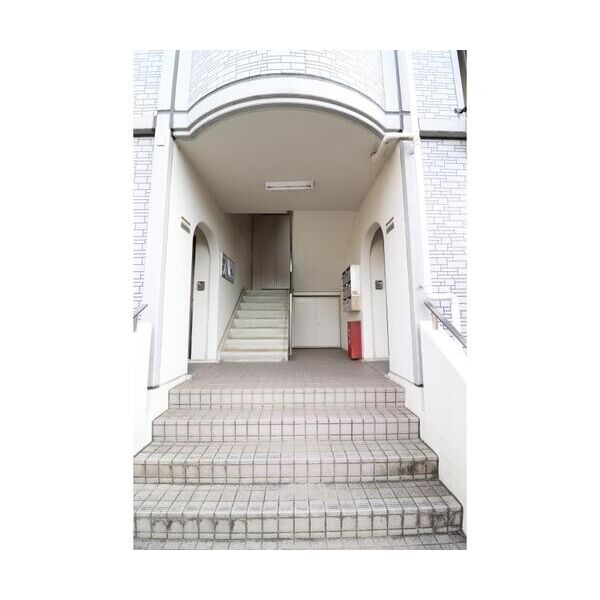 ルミエール古淵 エントランス