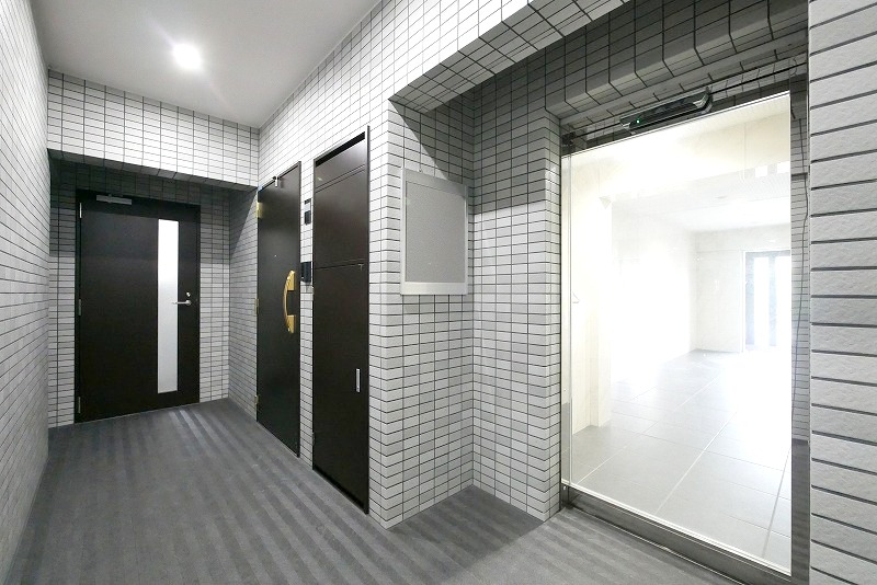 ペアパレス六町1号館4階 外観