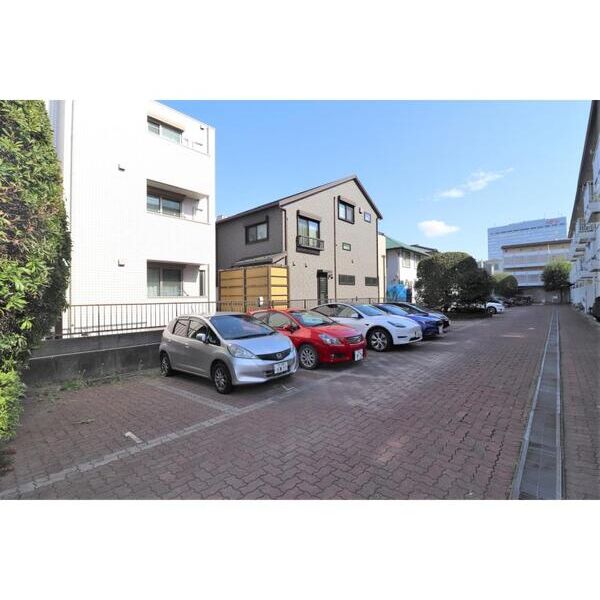 エステートピア山崎A303号室 駐車場